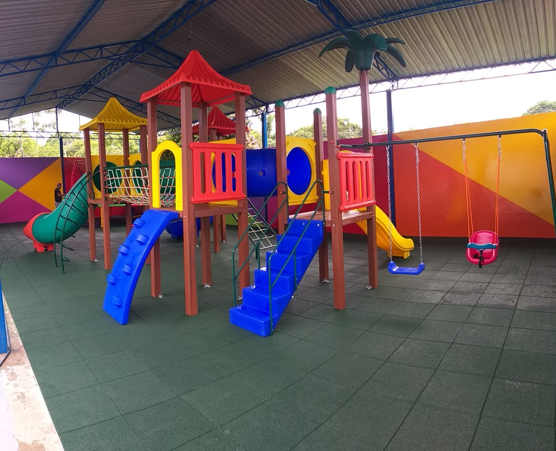 PLAYGROUND